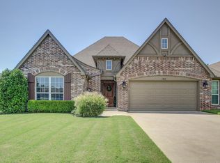 1513 E Phoenix St, Broken Arrow, OK 74011