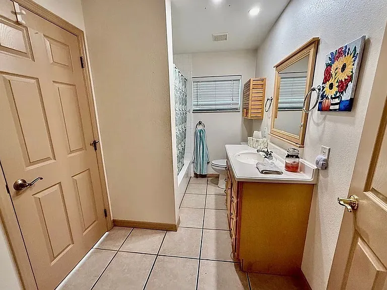 110 Texas Rd — Photo 10