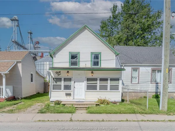 32 Degge St, Chatham Kent, ON N7M 4X2
