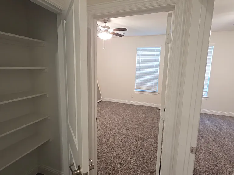 7325 Allium Ct — Photo 13