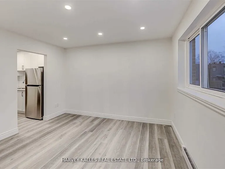901 Millwood Rd #B — Photo 5