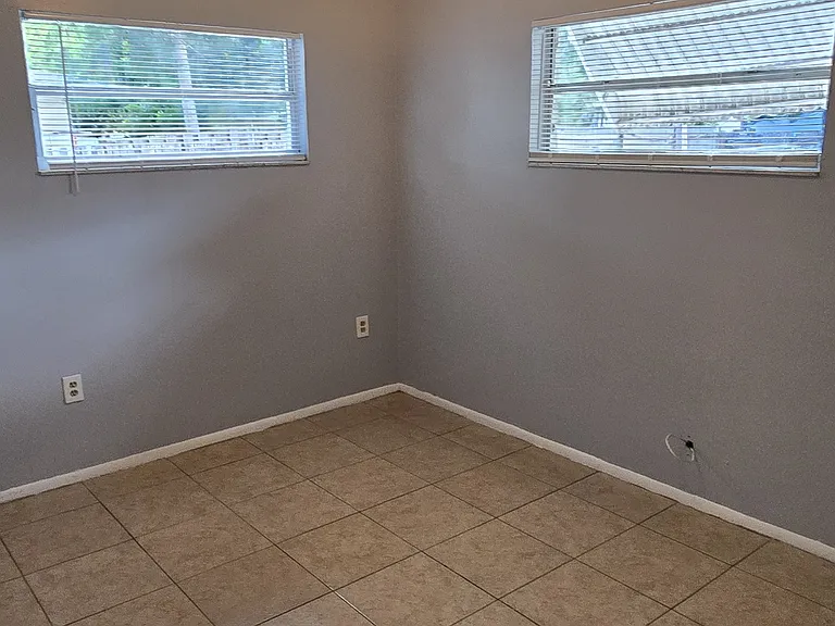 707 60th Avenue Dr W — Photo 7