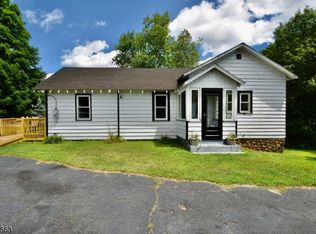 5528 Berkshire Valley Rd, Oak Ridge, NJ 07438