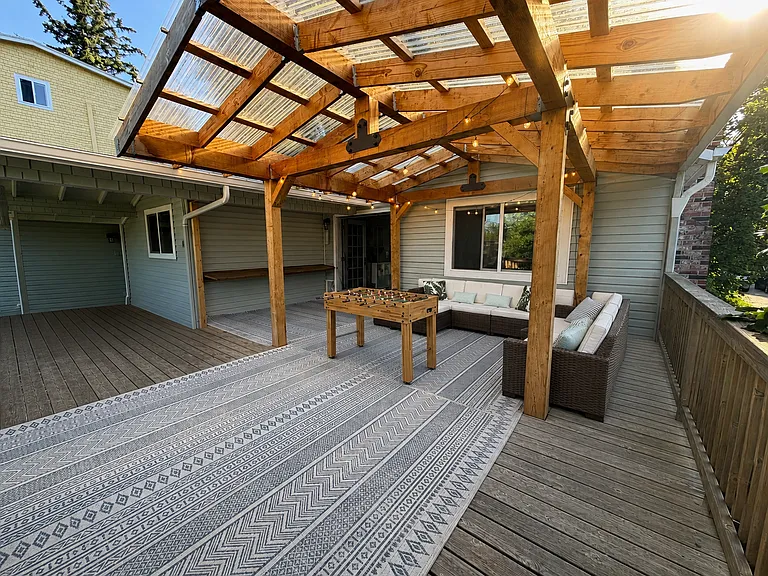 8430 SW 37th Ave — Photo 18
