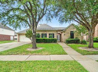 1806 Rock Spring Ct, Sugar Land, TX 77479