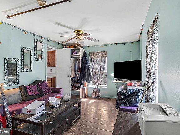 5th image of 1220 Shesley Rd