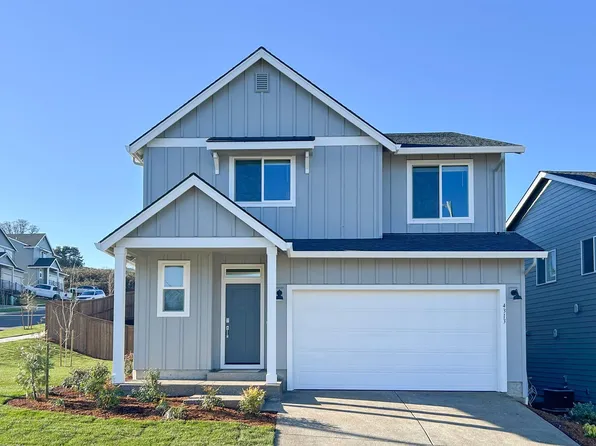 4313 Mount Tabor St SE, Salem, OR 97302