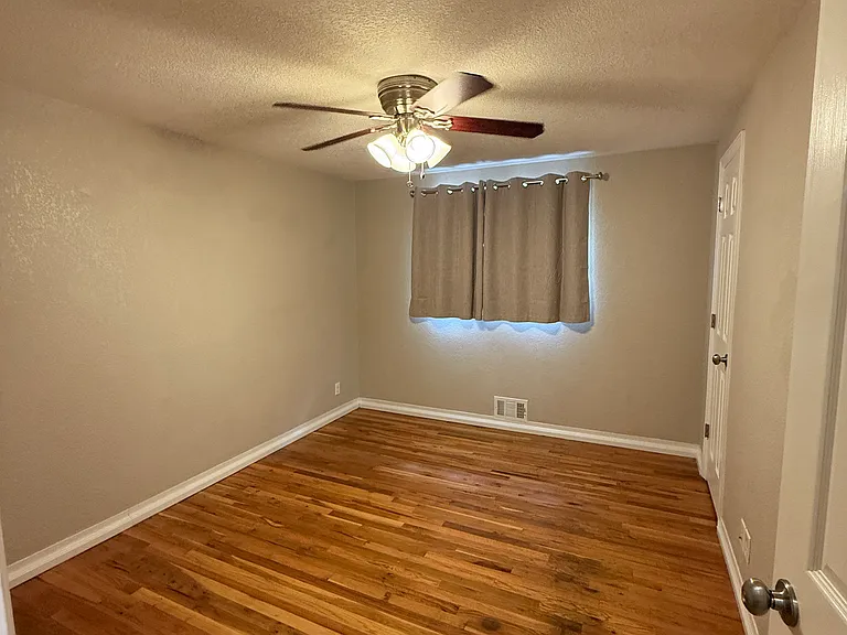 1451 S Osage St — Photo 10
