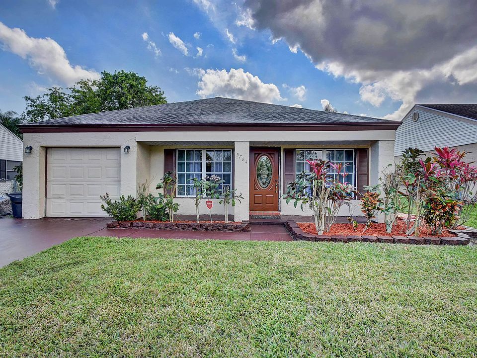 1st image of 5784 Pebble Brook Ln