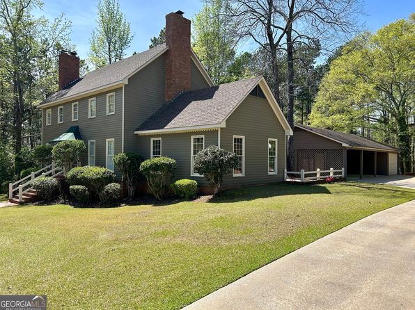 1314 Fairway Dr, Elberton, GA 30635