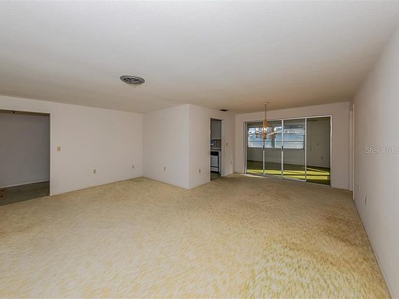 4th image of 921 E Shannon Ct