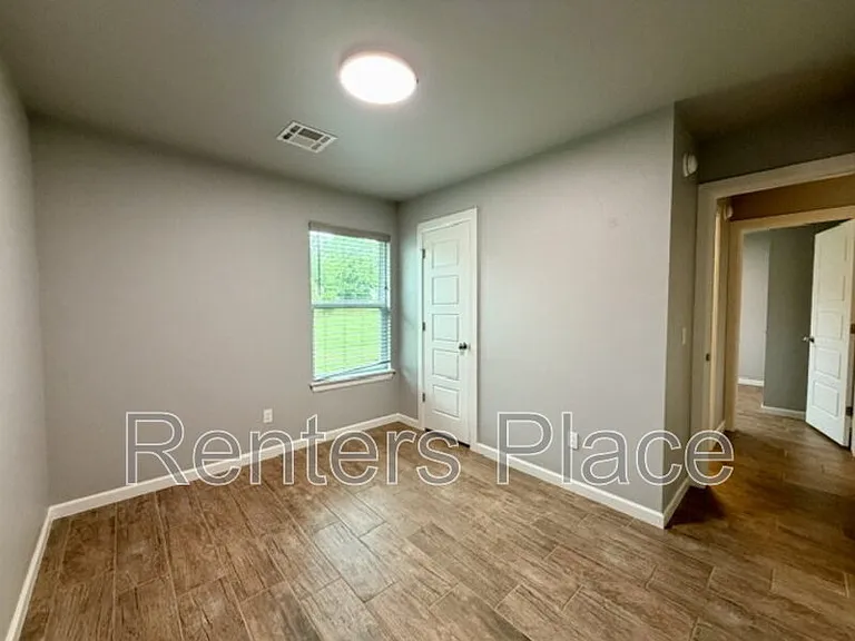 29035 E 153rd St S — Photo 10