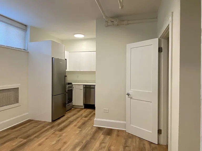 230 Walnut St #20A — Photo 12