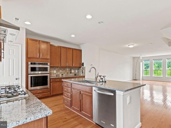 9653 Pullman Pl