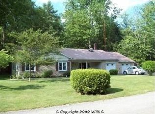 10476 Golf Course Rd, Fayetteville, PA 17222