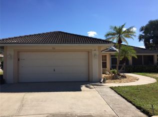 731 Cherry Blossom Ct, Naples, FL 34120