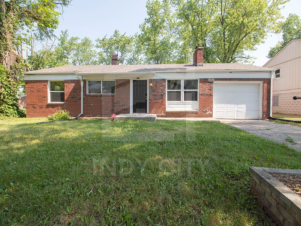 1st image of 8432 E 37th Pl