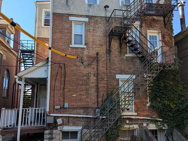 1520 Neil Ave #3A — Photo 2