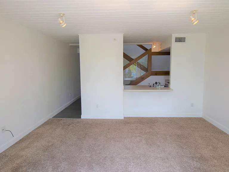 1520 Jackson St #4 — Photo 6