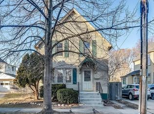 600 65th St, Kenosha, WI 53143