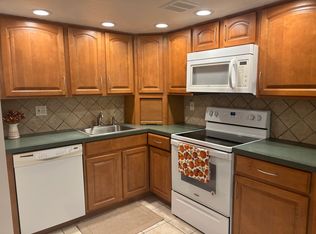 559 Tollis Pkwy #559, Broadview Heights, OH 44147