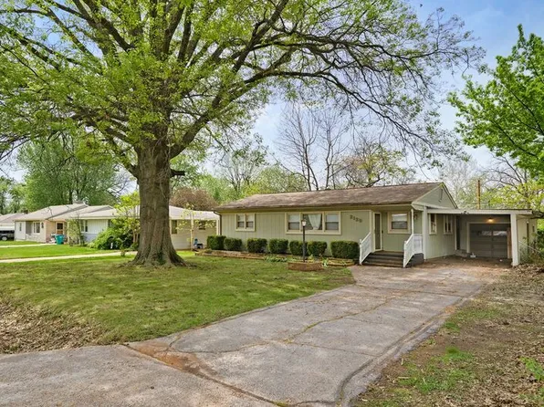 2129 S Delaware Ave, Springfield, MO 65804