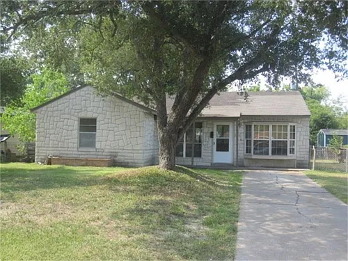5422 Thrush Dr Photo 1