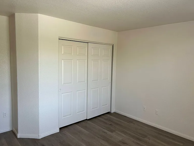 10296 Magnolia Tree Ave — Photo 7