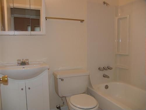 4th image of 4511 McPherson Ave APT 104