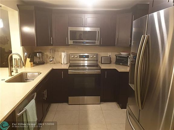 2nd image of 401 SE 3rd Ter #107