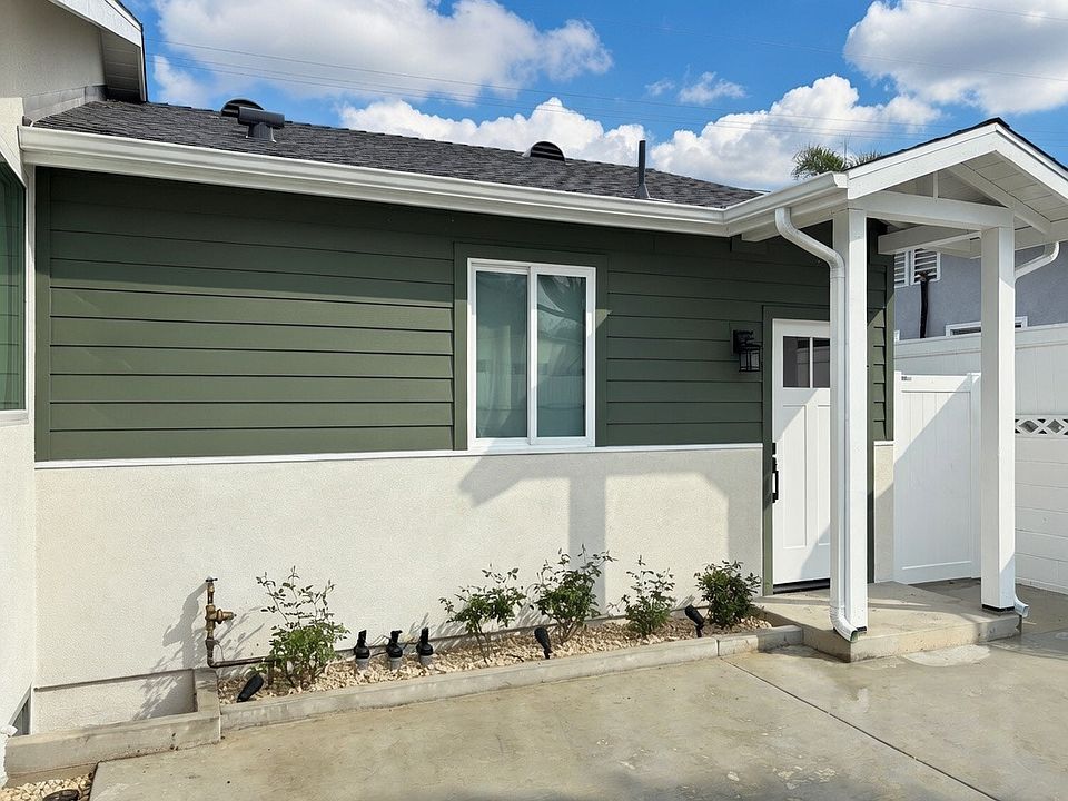 1st image of 1535 E Doublegrove St #1/2