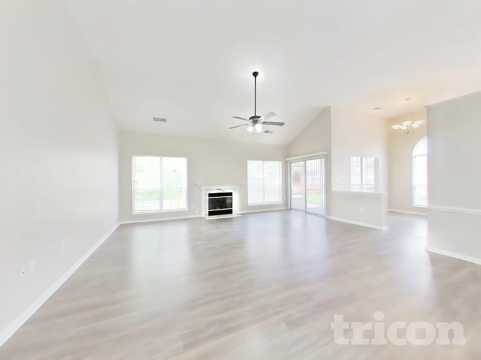 11901 Harris Pointe Drive Charlotte NC — Photo 2