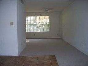 5th image of 208 Montebello Dr #El