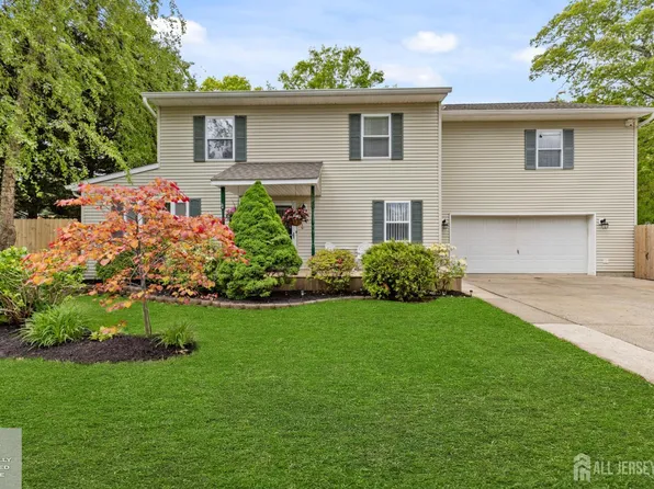 1591 W Princeton Ave, Brick, NJ 08724