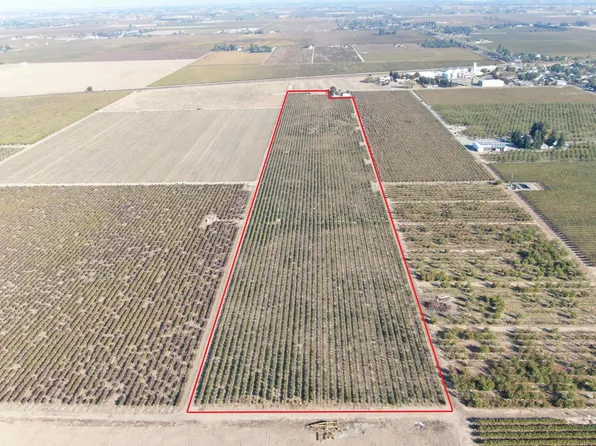 N Sycamore St, Acampo, CA 95220