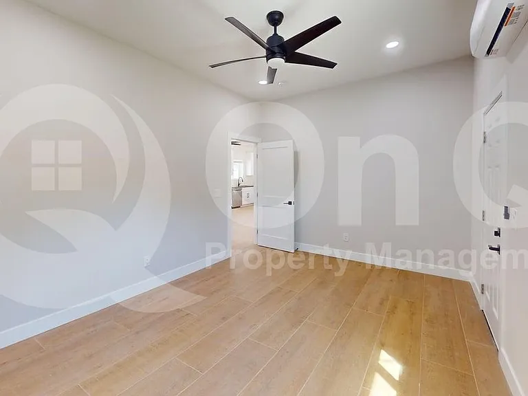722 N Tucson Blvd — Photo 11