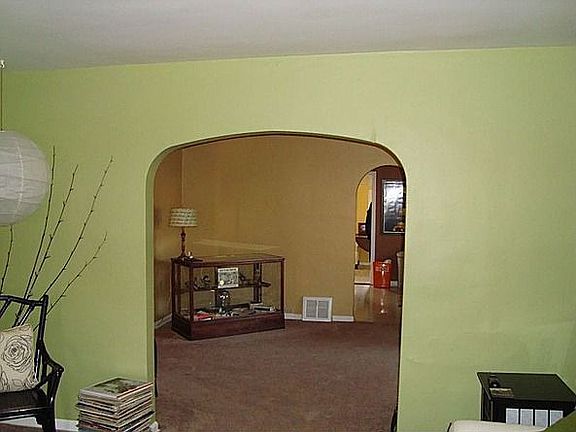 2nd image of 1225 S 30th St