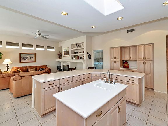 5th image of 15805 W Huron Dr