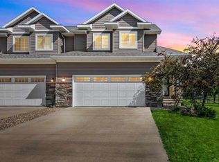 22 Ash Ct, North Liberty, IA 52317