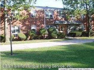 3486 Amboy Rd, Staten Island, NY 10306