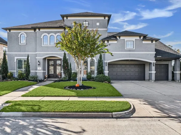 2504 Baywater Canyon Dr, Pearland, TX 77584
