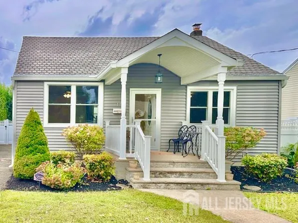 11 Macarthur Ave, Spotswood, NJ 08884
