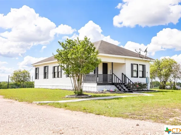 1826 County Road 164, Hallettsville, TX 77964