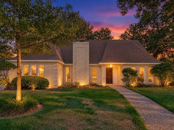 3615 Highfalls Dr, Houston, TX 77068