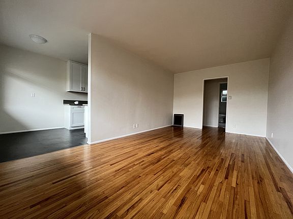 4th image of 826 N Market St APT 7