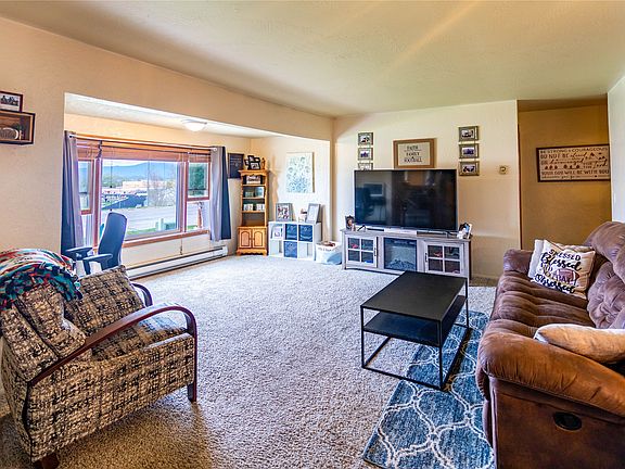 5th image of 505 19th Ave W
