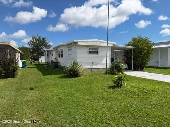 720 Barefoot Blvd, Barefoot Bay, FL 32976