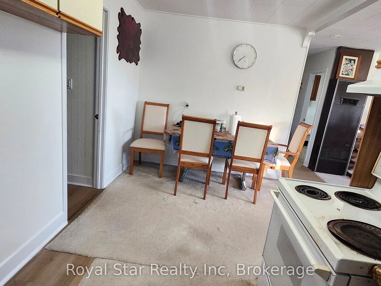 3 bed, $2,700 — Photo 4