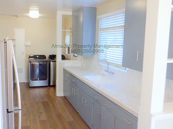 4th image of 735 Willow Glen Way