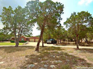 453 Bear Creek Dr, New Braunfels, TX 78132